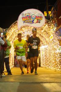 BIB: 
                            <button type="button" onclick="openModal(21831893)" class="btn btn-primary btn-sm float-right btn-popup" data-toggle="modal" data-target=".modal-high-quality">
                        <i class="fas fa-shopping-cart"></i> Add to Cart
                    </button>
                                            <button type="button" onclick="isThisMe(21831893, true)" class="btn btn-success btn-sm float-right btn-popup btn-isme hidden" data-toggle="tooltip" data-placement="bottom" title="นี่คือรูปของคุณใช่ไหม คลิกที่นี่เพื่อเอาเข้าอัลบั้ม">
                        <i class="fas fa-plus"></i> Add to album
                    </button>
                    <button type="button" onclick="isThisMe(21831893, false)" class="btn btn-warning btn-sm float-right btn-popup btn-isnotme hidden">
                        <i class="fas fa-ban"></i> Remove from album
                    </button>